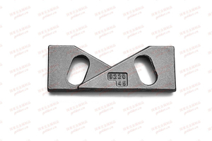 9220 Lower Track Fastening Plate